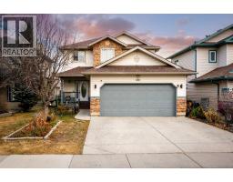 Den - 140 Fairways Drive Nw, Airdrie, AB T4B2R8 Photo 2