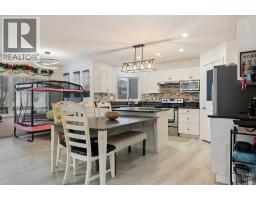 Foyer - 140 Fairways Drive Nw, Airdrie, AB T4B2R8 Photo 4