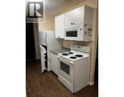 Bedroom - 304 401 Columbia Boulevard W, Lethbridge, AB T1K5R8 Photo 5