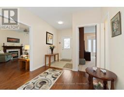 Primary Bedroom - 3 Fir Drive, Clarington, ON L1B1P3 Photo 5