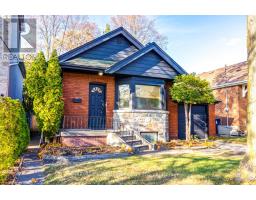 10 Coxwell Boulevard, Image 2