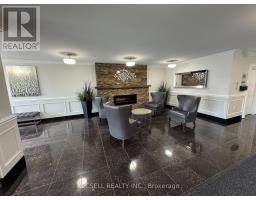 Den - 208 353 Commissioners Road W, London South, ON N6J0A3 Photo 2