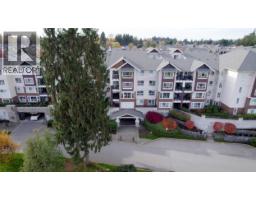 211 19677 Meadow Gardens Way, Pitt Meadows, BC V3Y0A2 Photo 4