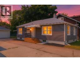 Family room - 473 Indian Road, Windsor, ON N9C2M3 Photo 2