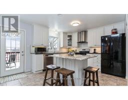 Family room - 847 Garibaldi Avenue, London North, ON N5X4J6 Photo 4