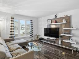 Living room - 76 Rue De Chalifoux, Gatineau, QC J8R2M7 Photo 2