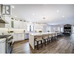 Dining room - 140 58th Street S, Wasaga Beach, ON L9Z2Z1 Photo 5