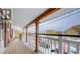 Family room - 14 Grandview Street, Brantford, ON N3R1Y4 Photo 5