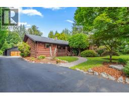 22567 127 Avenue, Maple Ridge, BC V2X4P7 Photo 2