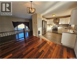 Bedroom - 320 9th Avenue E, Meadow Lake, SK S9X1H1 Photo 5