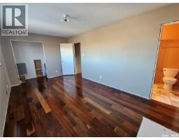 Dining room - 320 9th Avenue E, Meadow Lake, SK S9X1H1 Photo 4