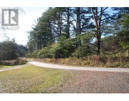 200 Mica Mine Road, Huntsville, ON P1H1R3 Photo 3