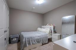 Dining room - 18 37 Willow Street, Mitchell, MB R5G1J1 Photo 3