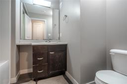 Primary Bedroom - 18 37 Willow Street, Mitchell, MB R5G1J1 Photo 4