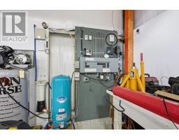 1255 Gravenhurst Parkway, Gravenhurst, ON P1P1R1 Photo 4