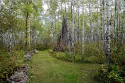 Living room - 44 Pine View Road, La Broquerie, MB R0A0W0 Photo 3