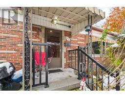 Laundry room - 12 Roselle Place, Hamilton, ON L8G1R3 Photo 2