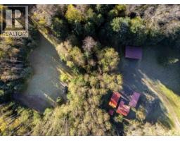 Kitchen - 16398 16 Highway, Terrace, BC V8G0A6 Photo 3