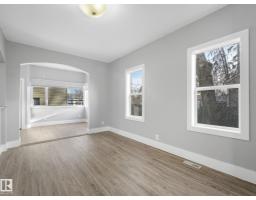 Dining room - 4315 52 St, Wetaskiwin, AB T9A1N3 Photo 2