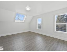 Family room - 4315 52 St, Wetaskiwin, AB T9A1N3 Photo 4