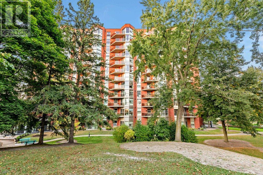 716 20 Dean Park Road