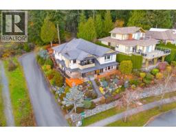 Living room - 3538 Promenade Cres, Colwood, BC V9C4L8 Photo 3
