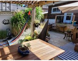 Living room - 186 Garfield Avenue, London South, ON N6C2B8 Photo 5