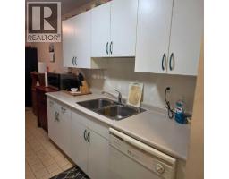 Dining room - 105 A 5611 10 Avenue, Edson, AB T7E1R4 Photo 4