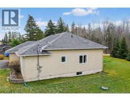 Laundry room - 32 Murray Road, Saintantoine, NB E4V1A2 Photo 3