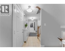 Living room - 4465 Comfort Crescent, Beamsville, ON L3J1M3 Photo 2