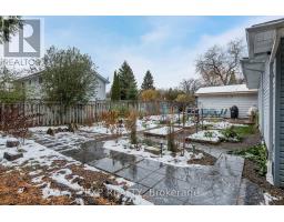 Kitchen - 1104 Ferrier Ave Avenue, Innisfil, ON L0L1W0 Photo 2