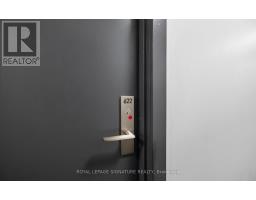 Primary Bedroom - 622 86 Dundas Street E, Mississauga, ON L5A1W4 Photo 3