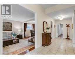 Dining room - 431 Woodbridge Avenue, Vaughan, ON L4L2T3 Photo 5