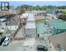 42 Talbot Street East, Leamington, ON N0P2P0 Photo 3