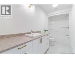 4pc Bathroom - 37 Belfry Street, Moncton, NB E1G5B6 Photo 5
