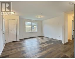 Bath (# pieces 1-6) - 53 Horton Street, Oxford, NS B0M1P0 Photo 4