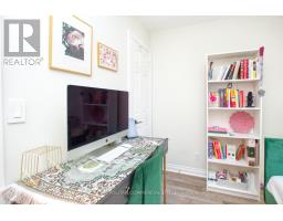 5 98 Redpath Avenue, Image 3