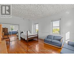 Family room - 1589 5th Sideroad, Bradford West Gwillimbury, ON L0G1W0 Photo 4