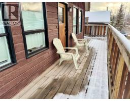 Living room - 3628 16th Avenue, Smithers, BC V0J2N0 Photo 3