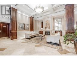 623 38 William Carson Crescent, Image 2