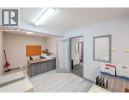 474 Main Street, Penticton, BC V2A5C5 Photo 4