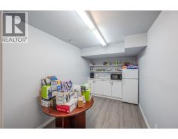 474 Main Street, Penticton, BC V2A5C5 Photo 5