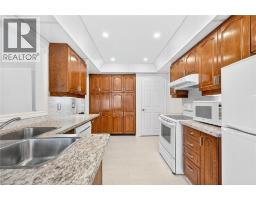 Dining room - 372 Silverbirch Boulevard, Mount Hope, ON L0R1W0 Photo 4