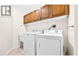 Kitchen - 372 Silverbirch Boulevard, Mount Hope, ON L0R1W0 Photo 5