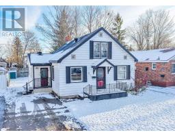 Living room - 337 Colborne Street W, Orillia, ON L3V3A4 Photo 5