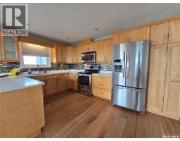 Laundry room - 407 505 Bannerman Street, Weyburn, SK S4H1V5 Photo 4