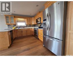 Bedroom - 407 505 Bannerman Street, Weyburn, SK S4H1V5 Photo 5