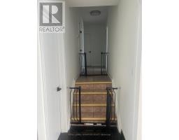 Kitchen - 1410 Larchview Trail, Mississauga, ON L5E2R9 Photo 3