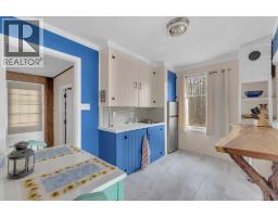 Kitchen - 77 Birchcliff Road, Birchcliff, AB T4S1R6 Photo 2