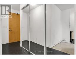 213 70 Alexander Street, Image 3